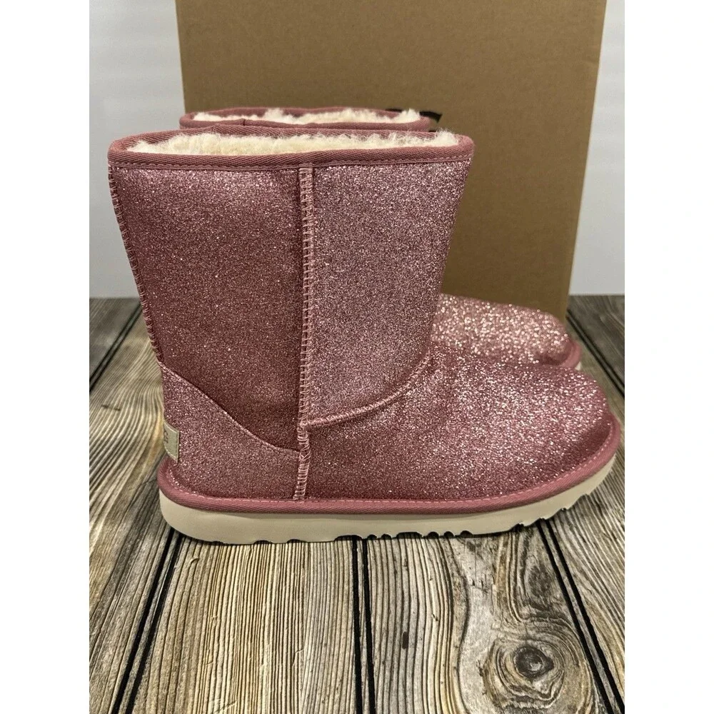 New Ugg Pink Classic Sparkle Boots Children's Size 6